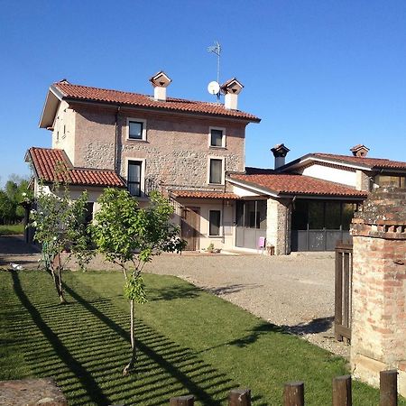B&B La Corte Vigolzone Exterior photo